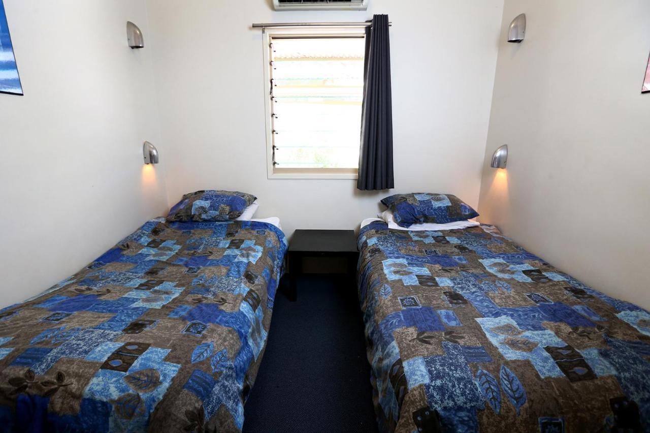 Gold Coast Performance Centre Hostel Exterior photo